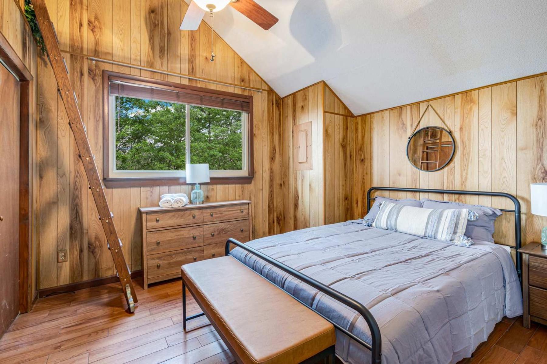Amazing Views, Hot Tub, Fire Pit, Deck & Fireplace Inwood Bagian luar foto